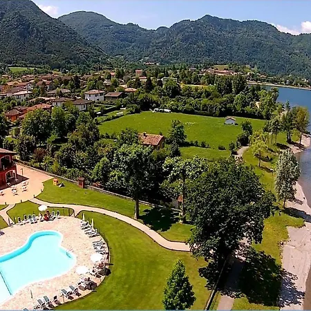 Luxurious Apartment In Idro With Pool