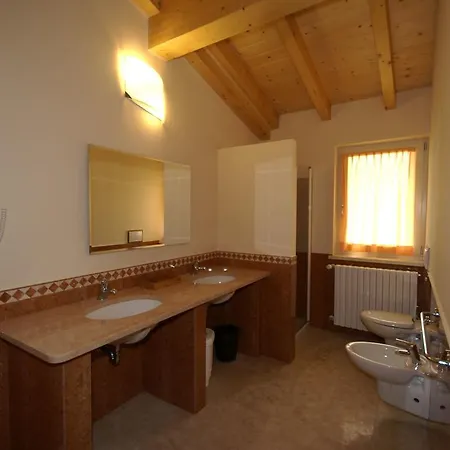 Luxurious Apartment In Idro With Pool Apartment