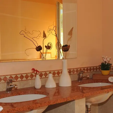 Luxurious Apartment In Idro With Pool