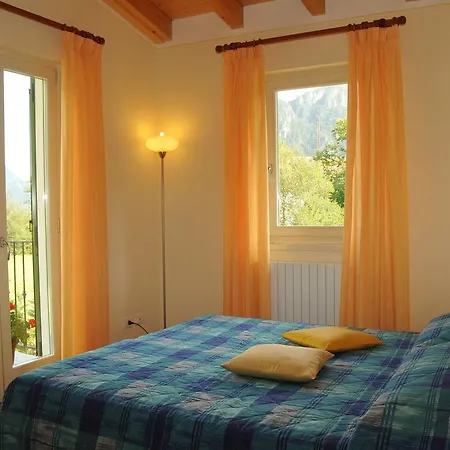 Luxurious Apartment In Idro With Pool Crone